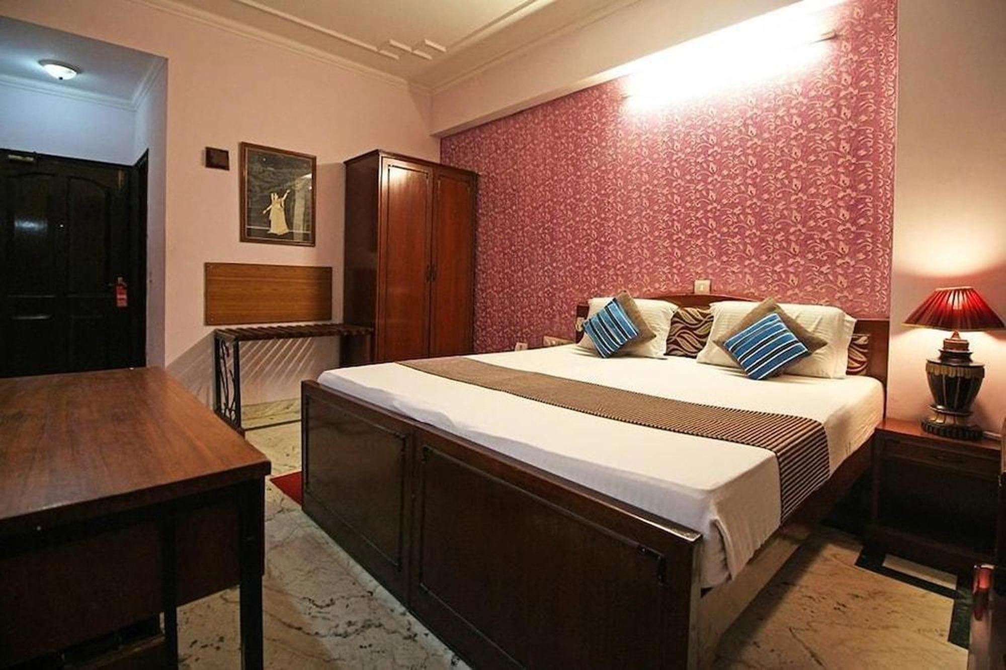 Hotel Indraprastha Deli Exterior foto