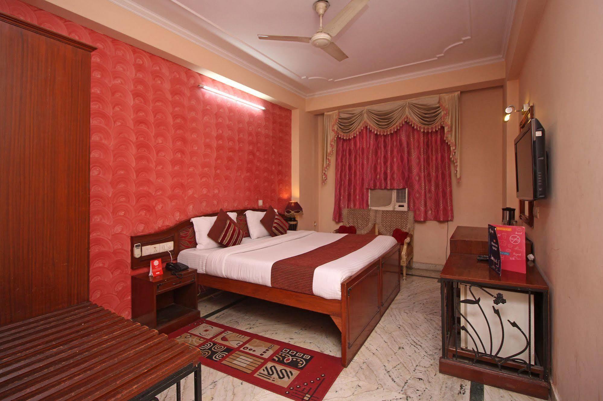 Hotel Indraprastha Deli Exterior foto